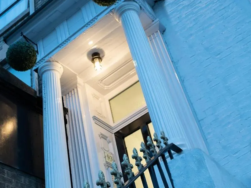 Myuksuites Kingston upon Hull 0*,  United Kingdom